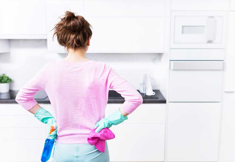 Tips-and-Tricks-for-Keeping-Your-Kitchen-Clean