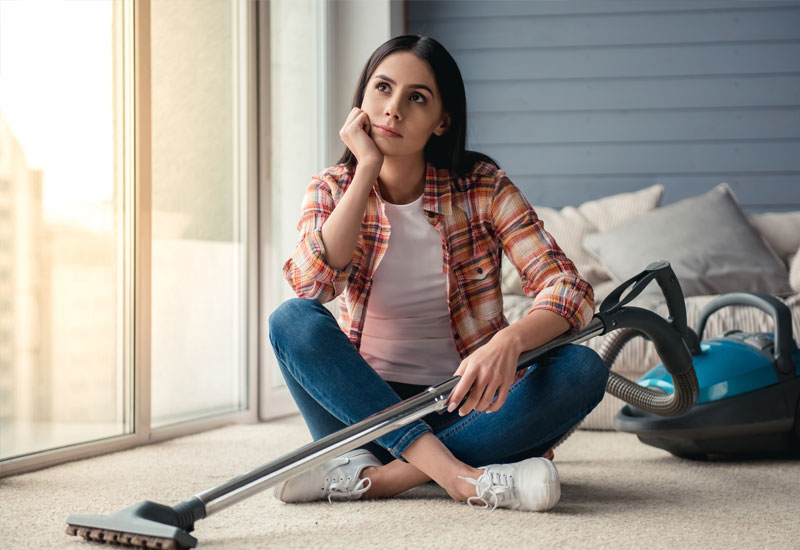 homeowner-bored-with-cleaners