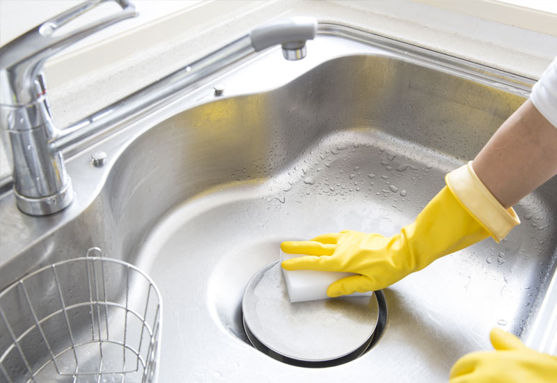 How-to-Scrub-Your-Sink-and-Keep-it-Sparkling-Clean